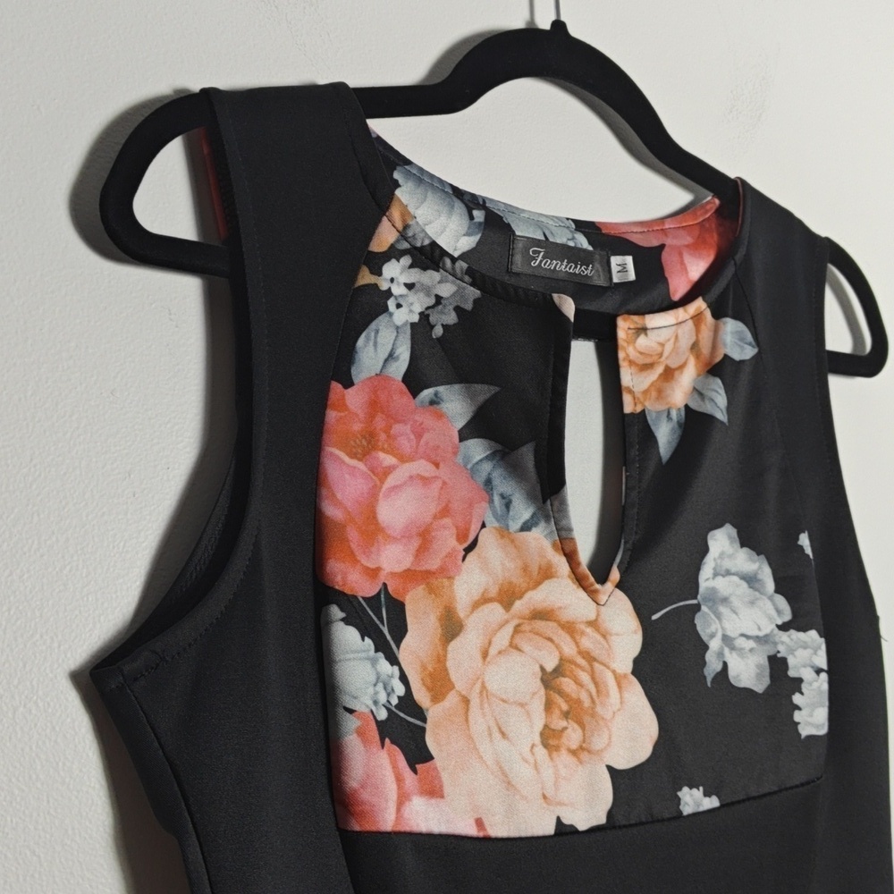 FANTAIST Floral Sleeveless Dress - Black and Multi Size Medium - Picture 9 of 16